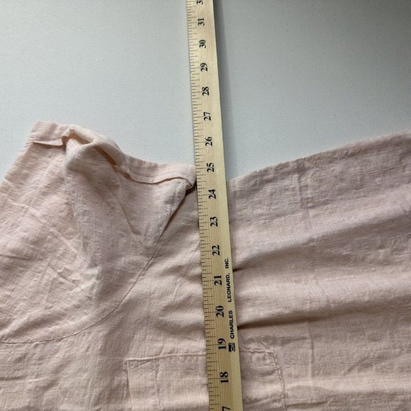 Torrid Textured‎ Woven Button Up Short Sleeve Blouse Size 2 (2X) 18-20 Pale Pink - Picture 6 of 8
